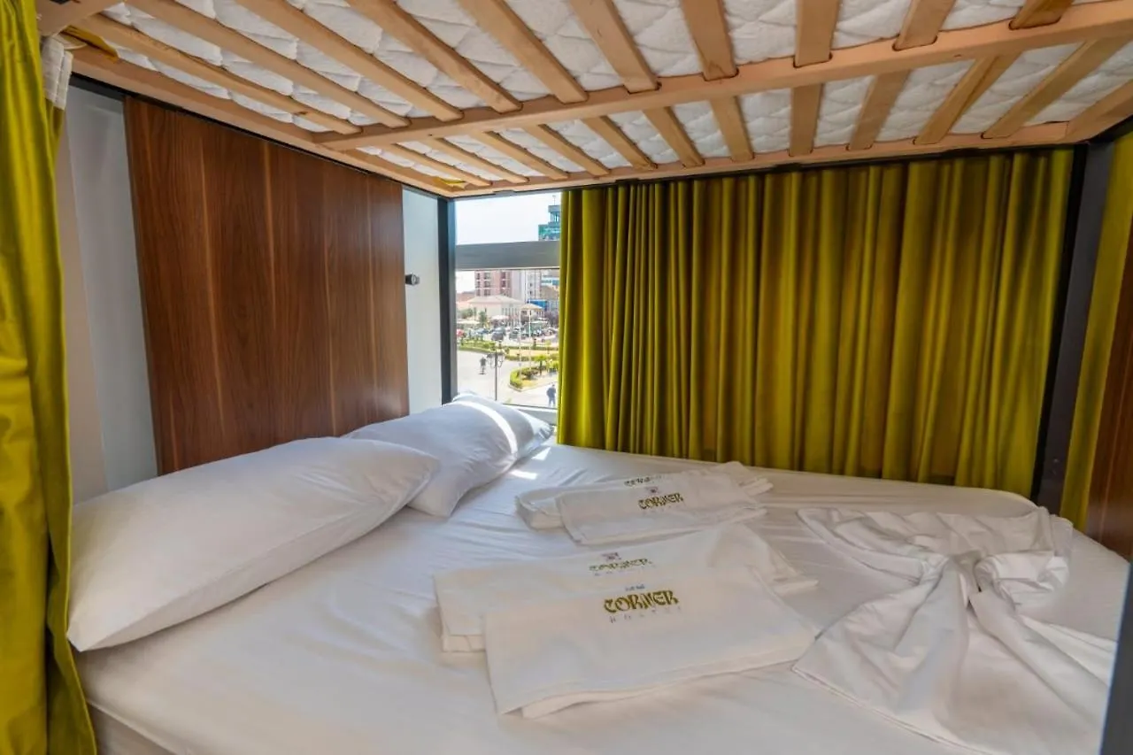 Corner Hostel شكودر